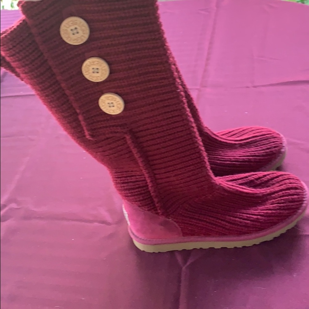 Classic Cardy Knit UGG Boots in Burgundy